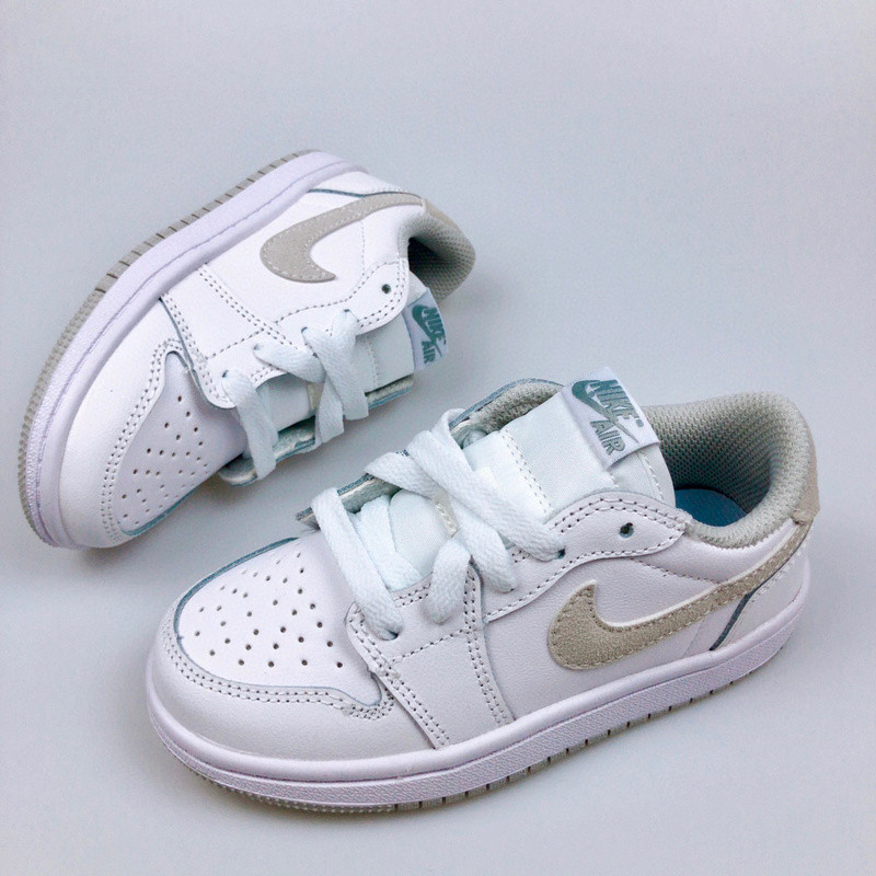 AIR JORDAN 1 KIDS SHOES