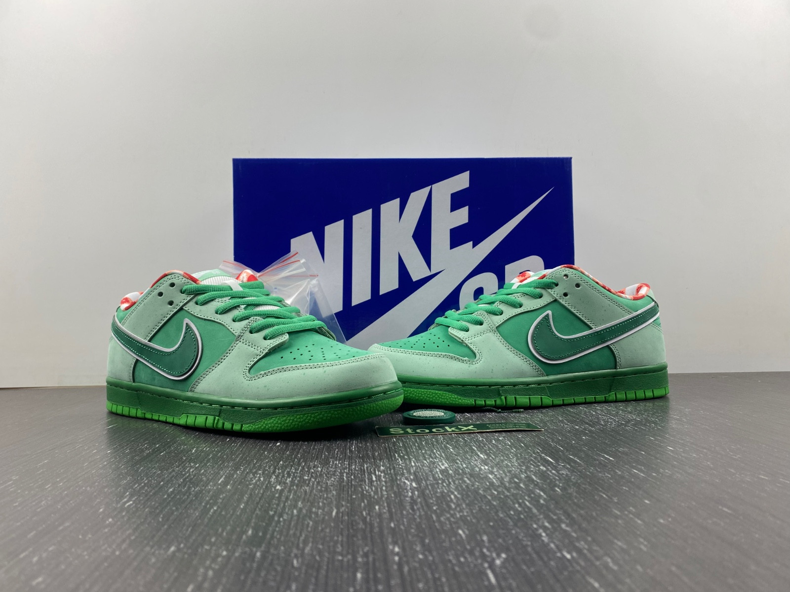 Nike Dunk x CNCPTS “Green Lobster” BV1310-303