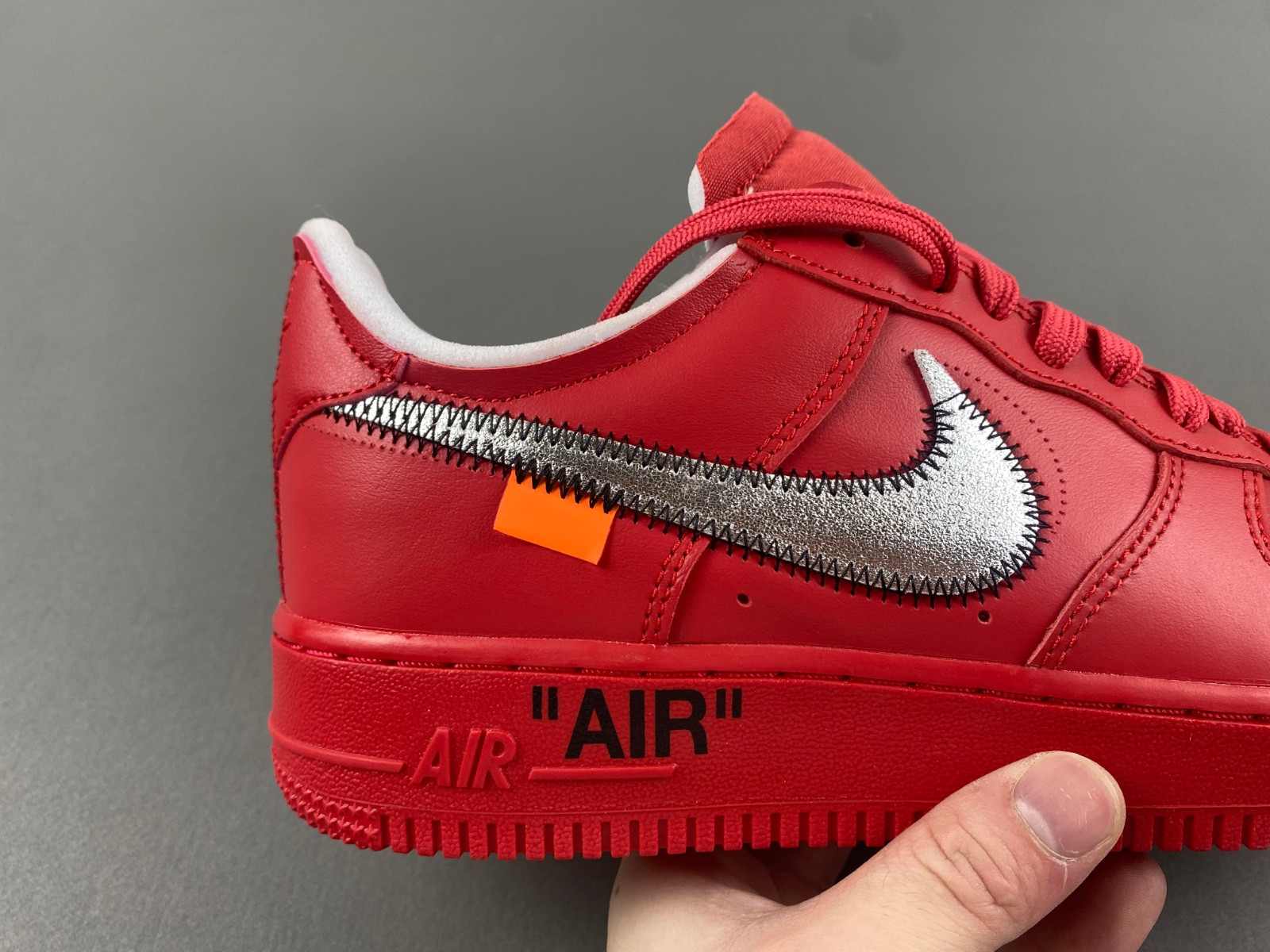 Off White x Nike Air Force 1‘07 Low AO4297-600