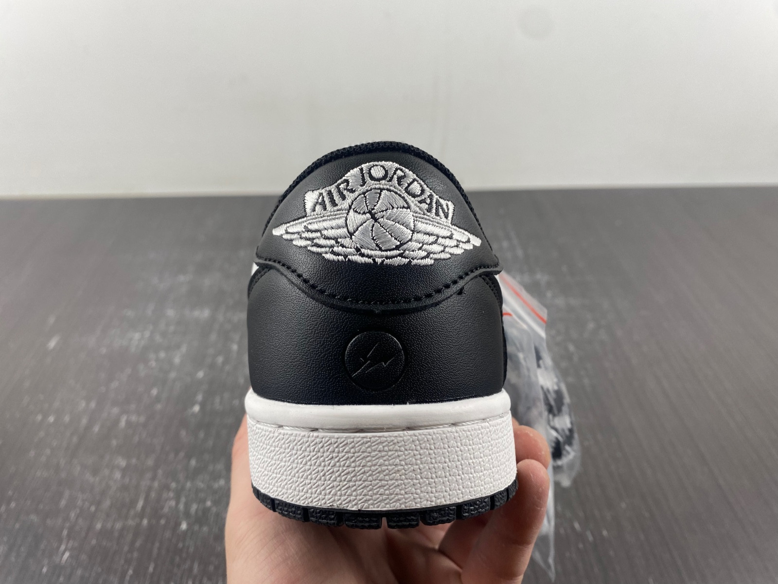 OFF-WHITE x Travis Scott x Air Jordan 1 OW DM7866-188