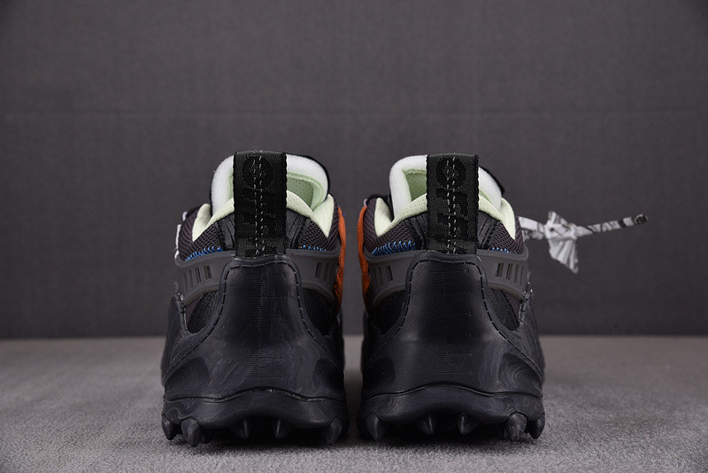 OW C/O ODSY-1000 SPORTS SHOES