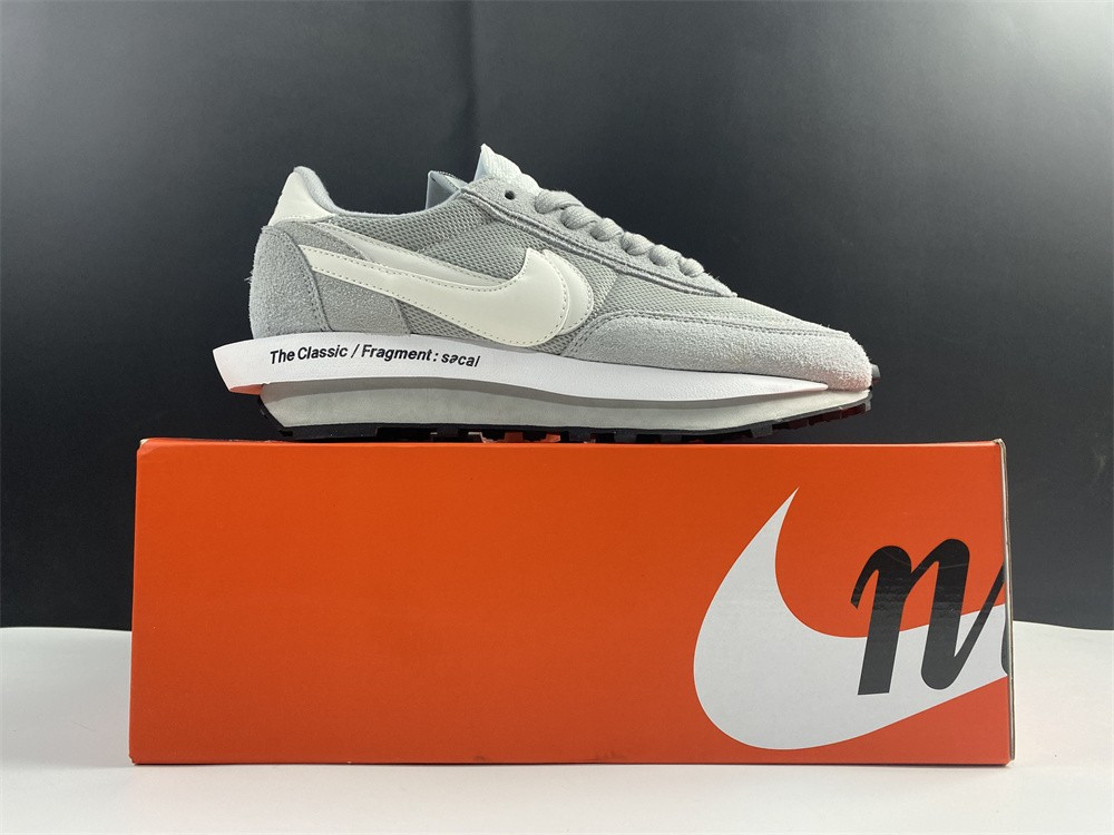 FRAGMENT X SACAI X NIKE LDV WAFFLE “GREY / WHITE” DH2684-001