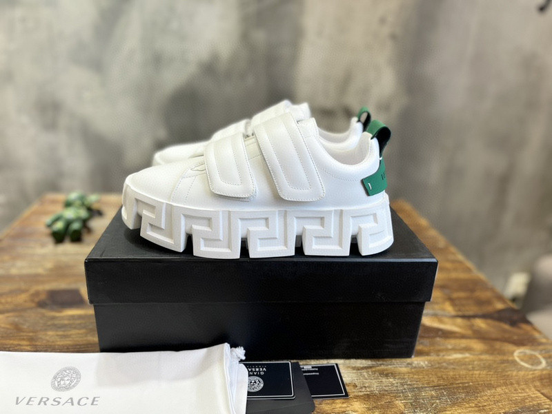 VERSACE SNEAKER