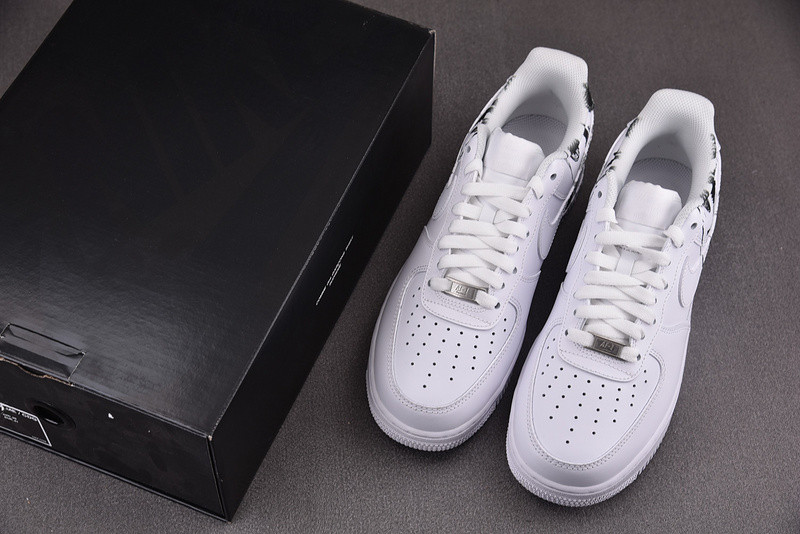 Nike Air Force 1 923044-100