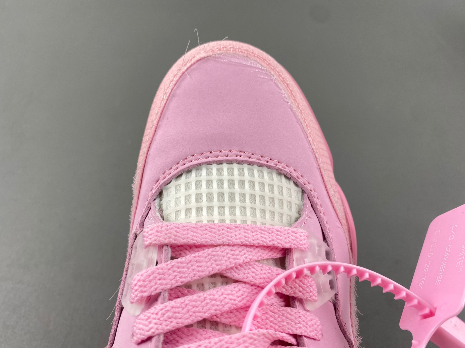 JORDAN 4 RETRO X OW PINK