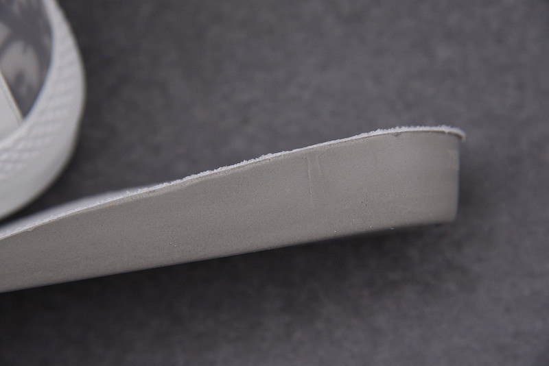 D B23 HIGH-TOP SNEAKERS