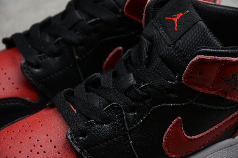 AIR JORDAN 1 MID GS 555088-001