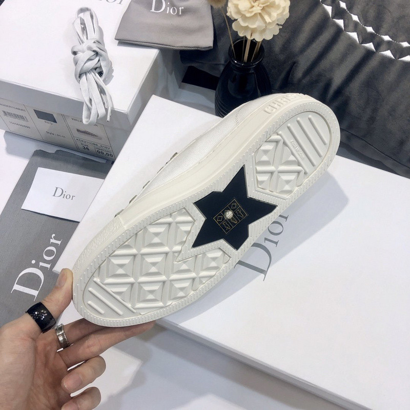 B23 OBLIQUE LOW SNEAKERS