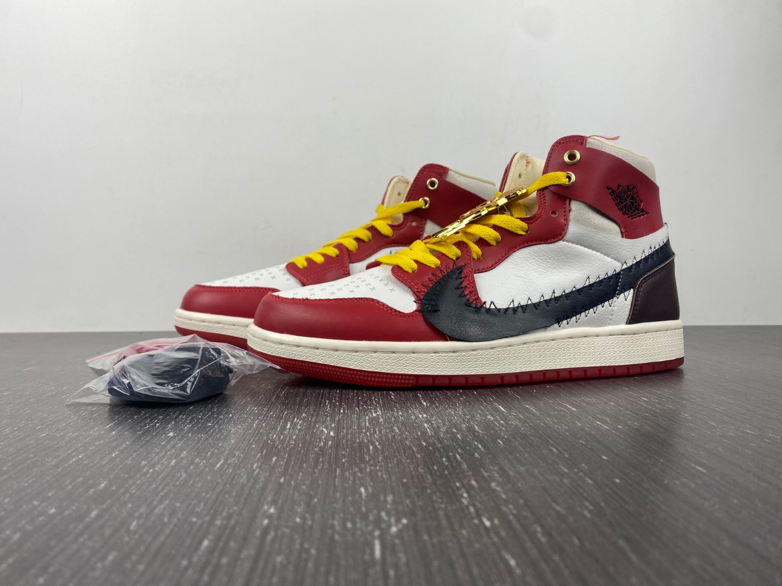 Teyana Taylor Air Jordan 1 High FJ0604-601