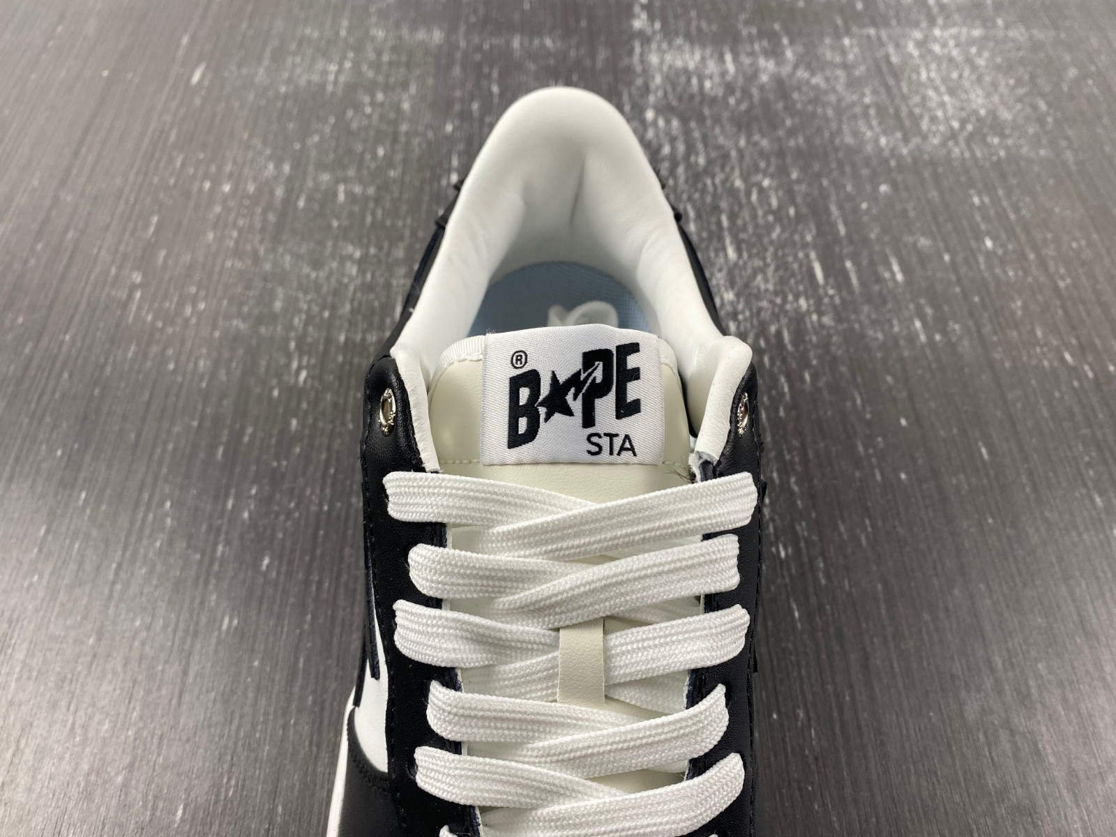 BAPE SNEAKERS