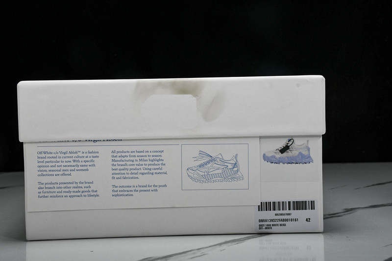 OW C/O ODSY-1000 SPORTS SHOES