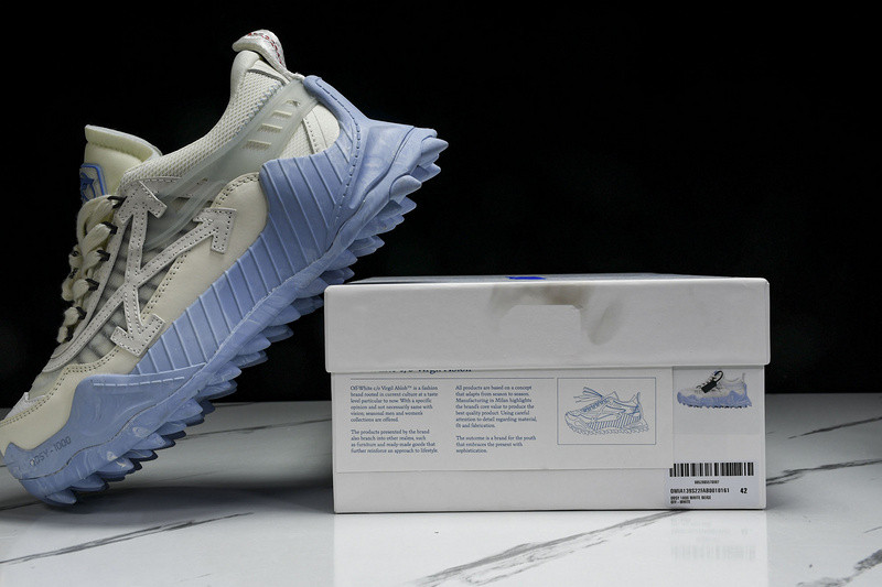 OW C/O ODSY-1000 SPORTS SHOES