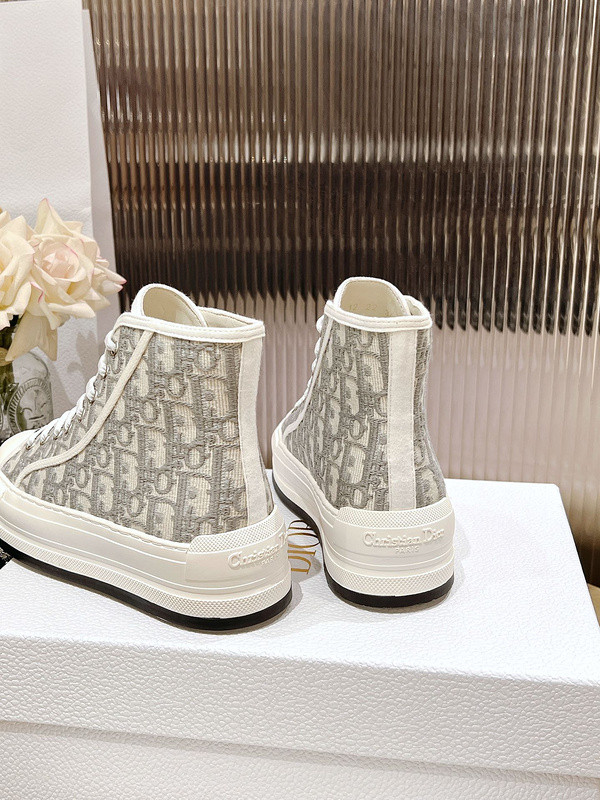 D B23 HIGH-TOP SNEAKERS