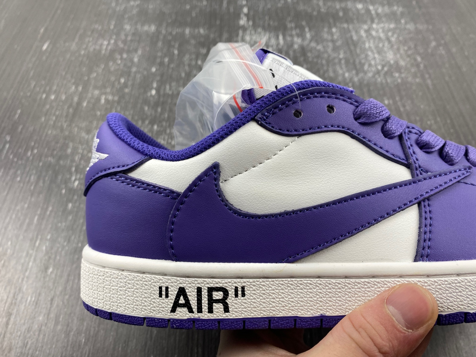 OFF-WHITE x Travis Scott x Air Jordan 1 OW DM7890-386