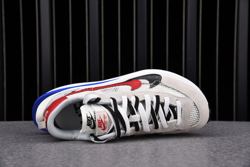 sacai x Nike VaporWaffle 3.0 CV1363-100